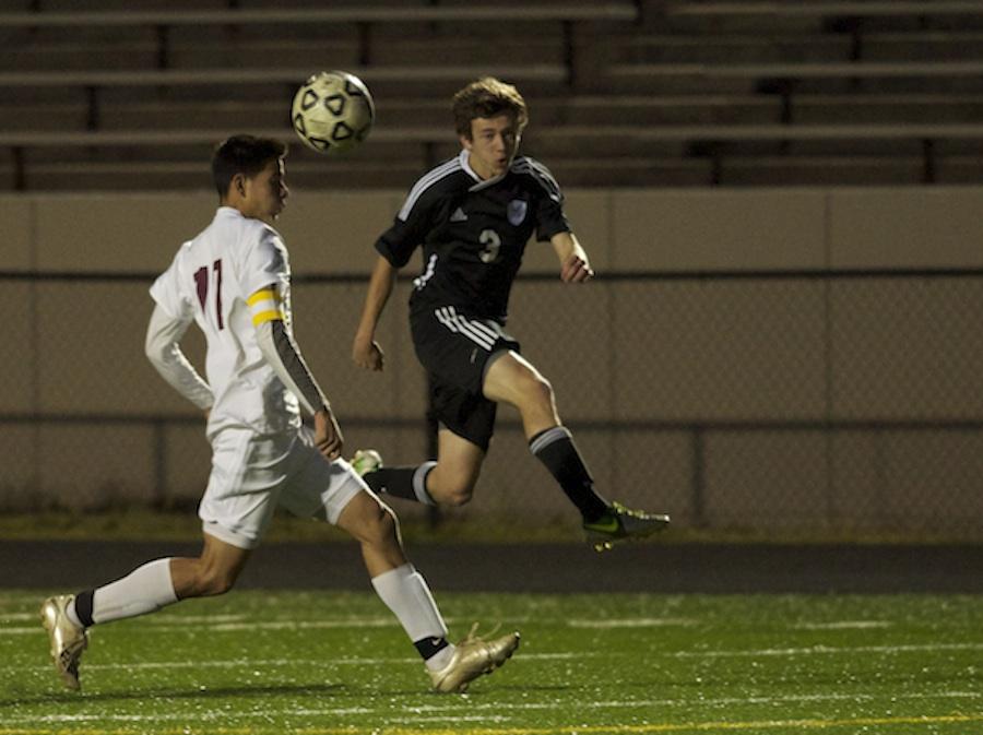 Junior Walter Hix attempts to set up a goal-scoring opportunity late in the Panthers' 1-1 tie against Walton.