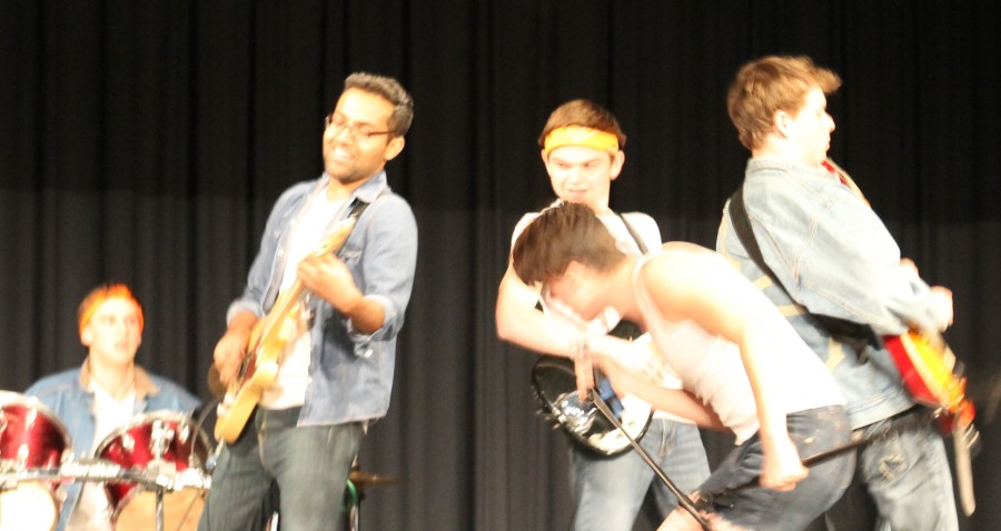 Members of Boys Time Out,  junior Mason Mascara, junior Dhruva Jandhyala, junior Will Sanders, sophomore Carter Rogers, and junior Logan Smith, gave a hilarious performance of an original song, "Shockwave." 