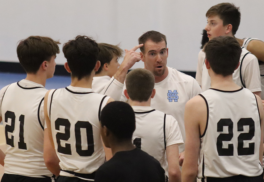 Photo credit: Elle Lewis

Starr’s Mill Boys JV boy basketball team gathers around head coach Chase Penland as they face off against the McIntosh Chiefs. The team struggled to find momentum in the game, losing with a final score of 48-27.