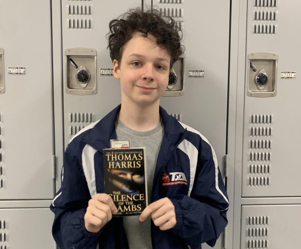 Freshman Liam Bell is currently reading “The Silence of the Lambs” by Thomas Harris. This book follows the perspective of Clorice Starling, an FBI trainee, as she works to uncover the mysteries of a serial killer.